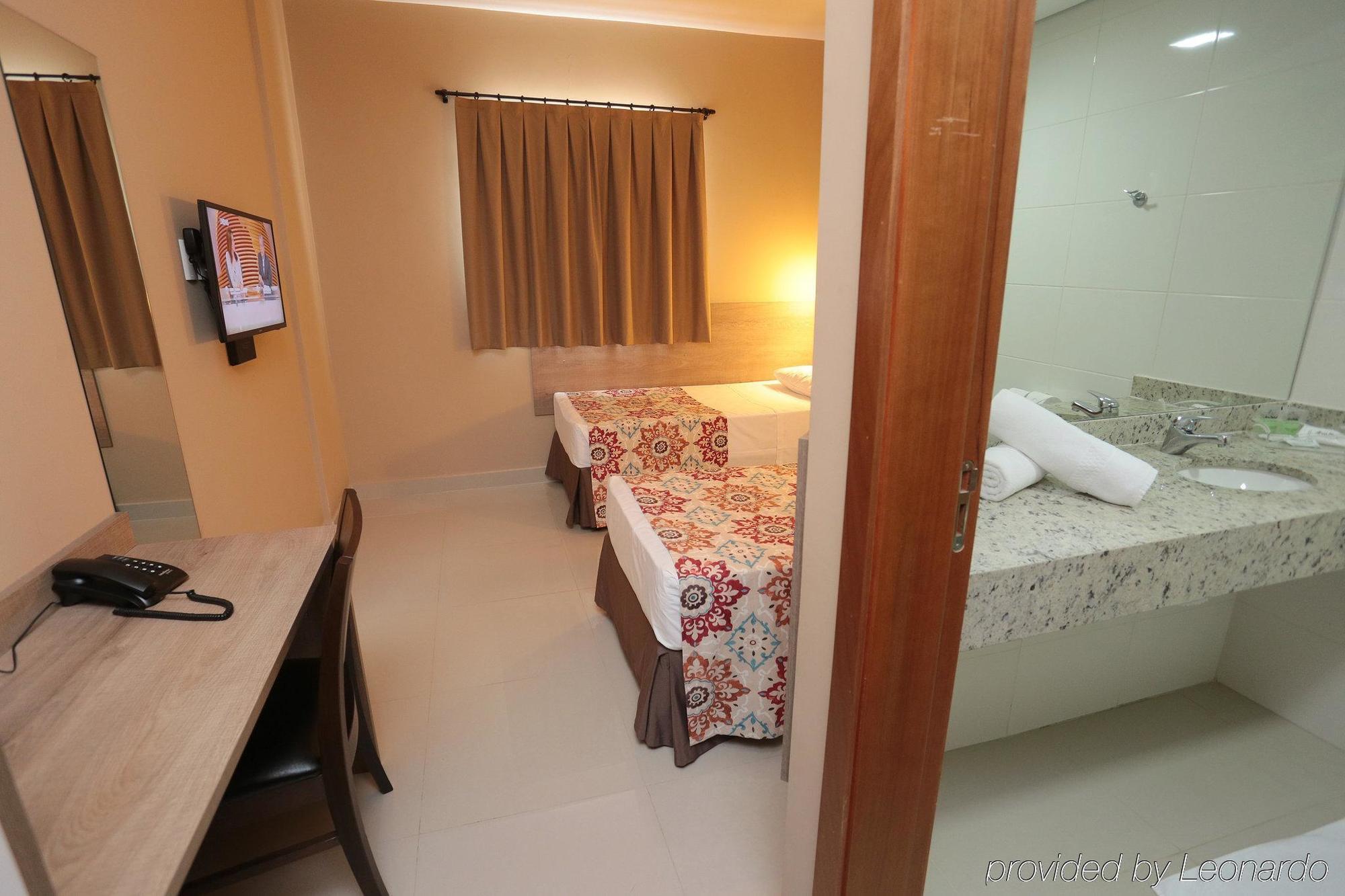 Golden Tower Express By Fenix Hotel Franca